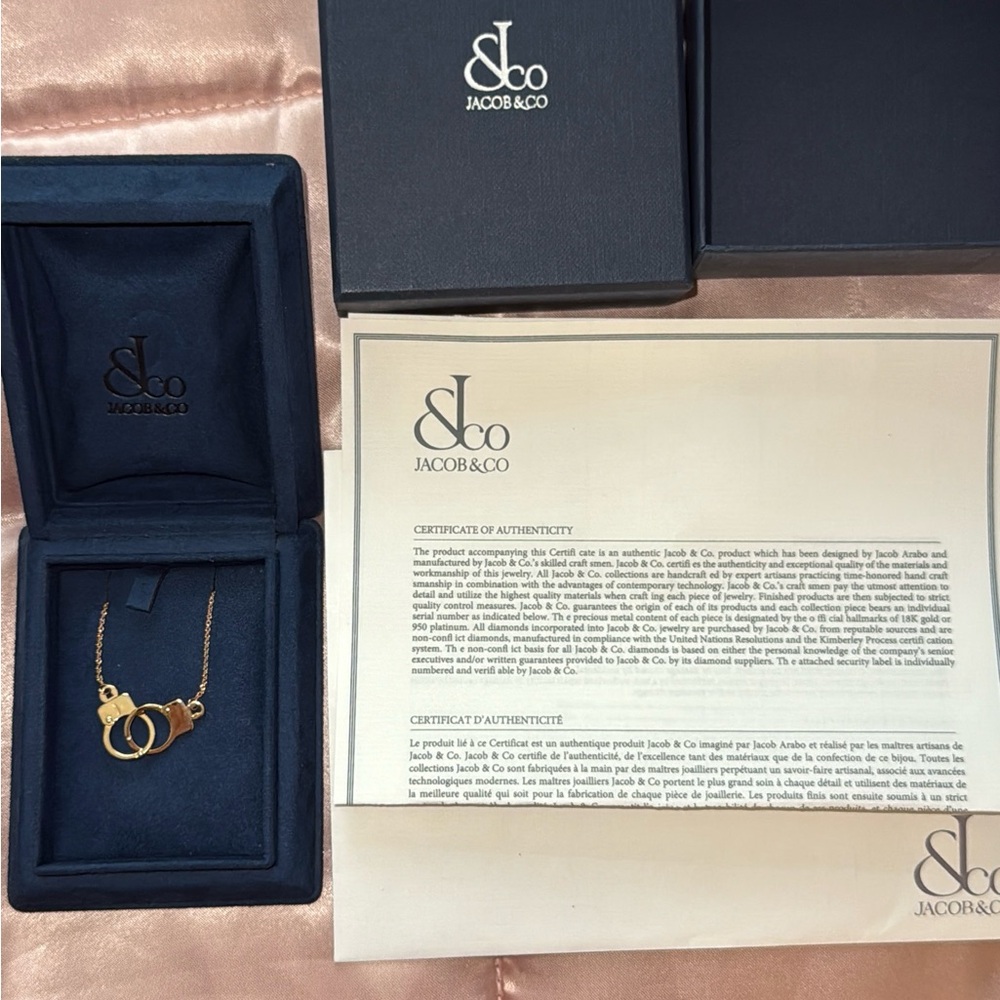 Gold Dainty Necklace with Pendant
